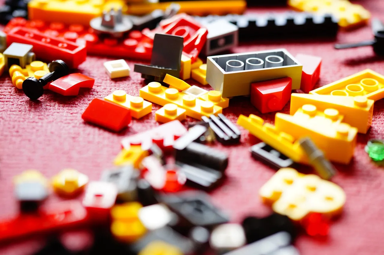 Last Call: LEGO BrickLink Designer Program Series 8 Pre-Orders Close in Hours