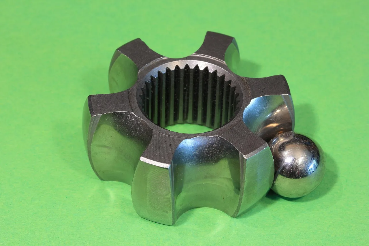 J&T Bearing’s Titanium Slipper Screw Lightens the AE 7 Series Drivetrain