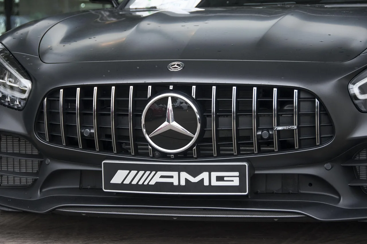 Mercedes-AMG G63 Edition 55 Gets a 1:64 Die-Cast Tribute from Almost Real