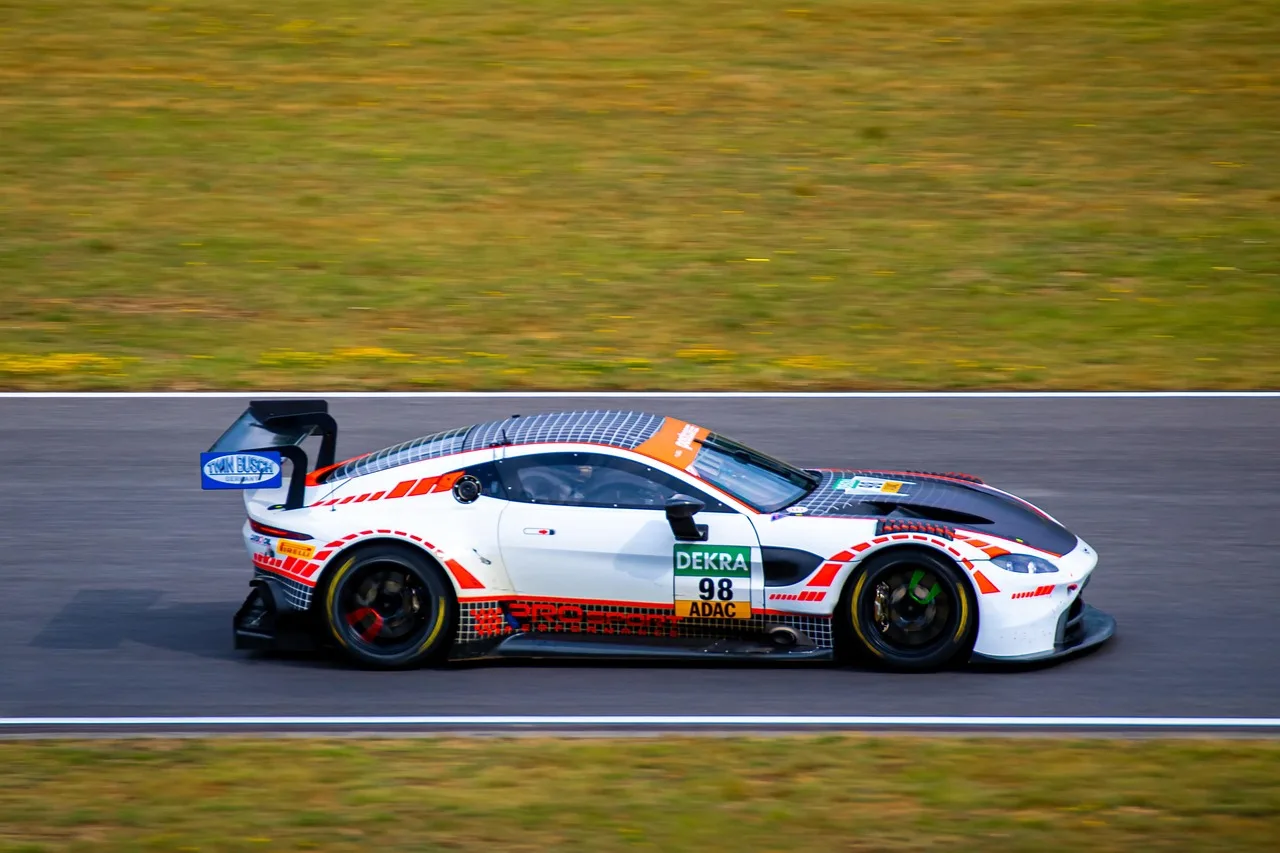 TopSpeed and TSM Line Up a New Grid of Race-Ready 1:18 and 1:43 Models
