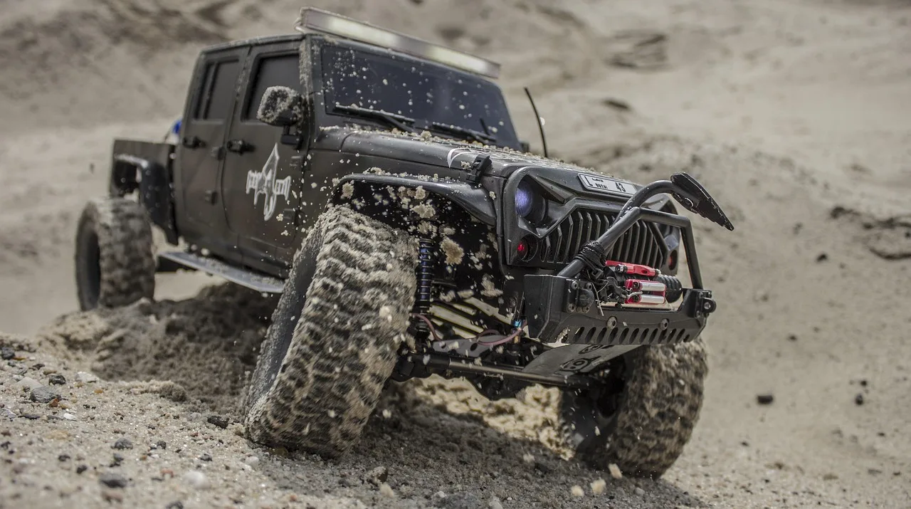 Axial Goes Full-Scale with SCX10 III Jeep JT Gladiator RTR Rock Crawler