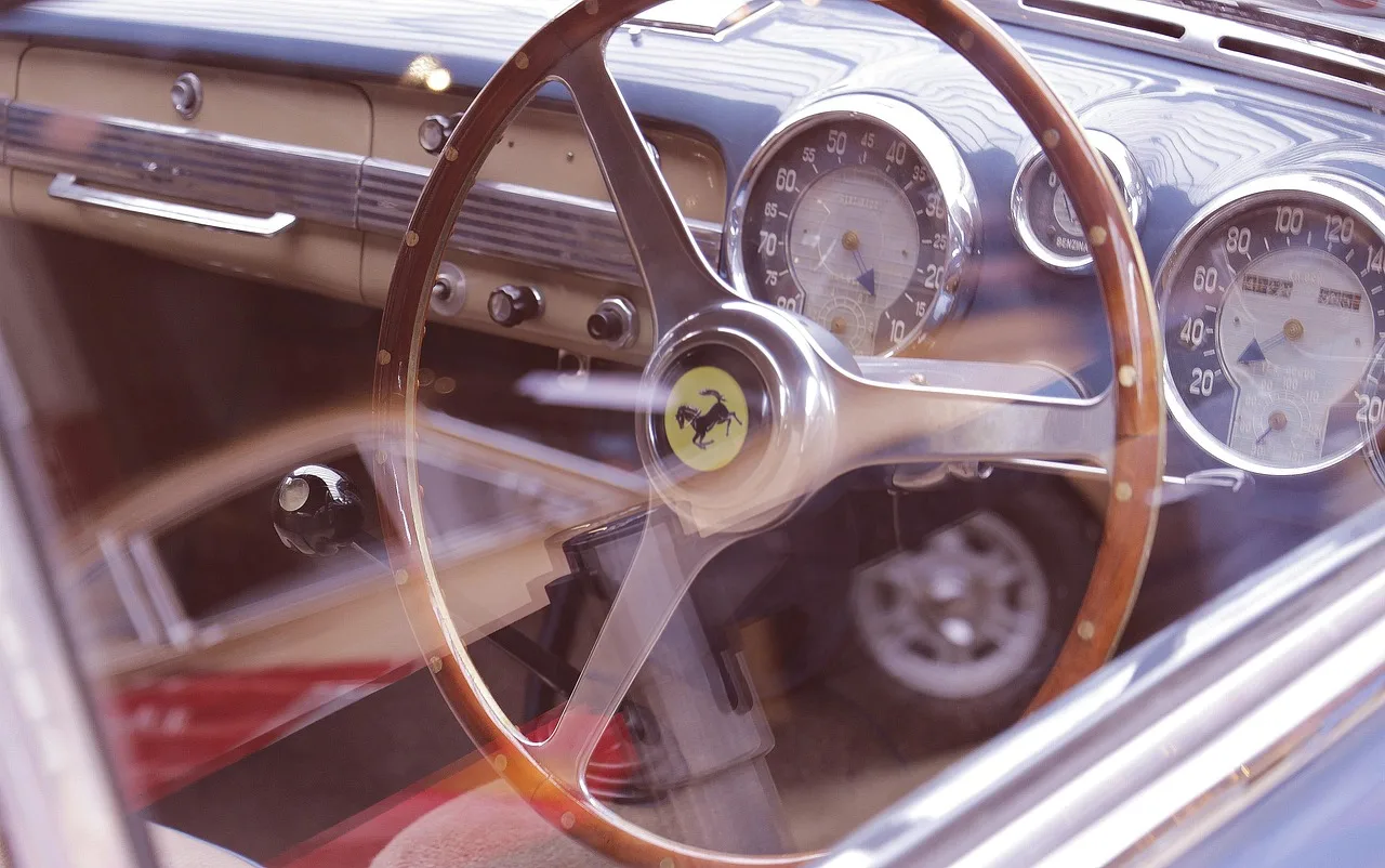 Lauda vs. Hunt: Amalgam Captures the 1976 Fuji Showdown in 1:18